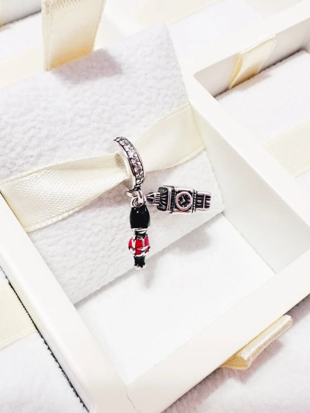 925 Sterling Silver Big Ben And Royal Guard Dangle Charm Fits Pandora Bracelets